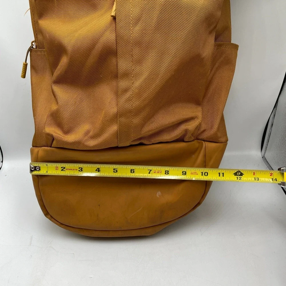 Air Jordan Backpack Fluid Desert Ochre Zip Inner Pocket Laptop Sleeve Shoulder